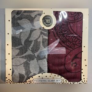 Modern Expression Pashmina Scarf Set